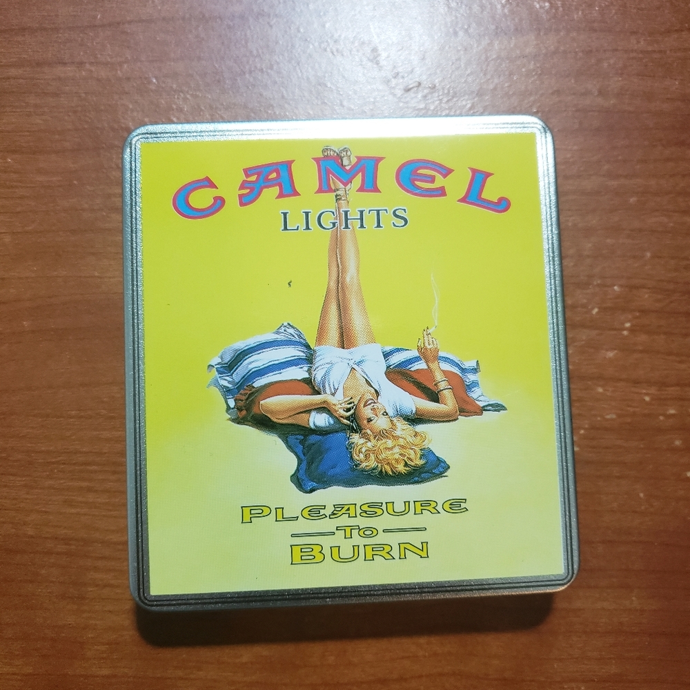 Camel lights cigarette tin